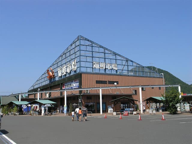道の駅 舞鶴港とれとれセンターの外観写真